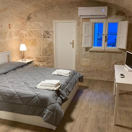 Ferienwohnung Casa Antonia Monopoli Exterior foto